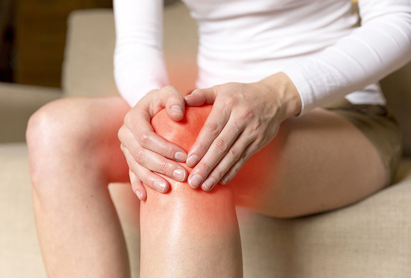 [Giải đáp thắc mắc] Thoái hóa khớp gối nên uống thuốc gì?